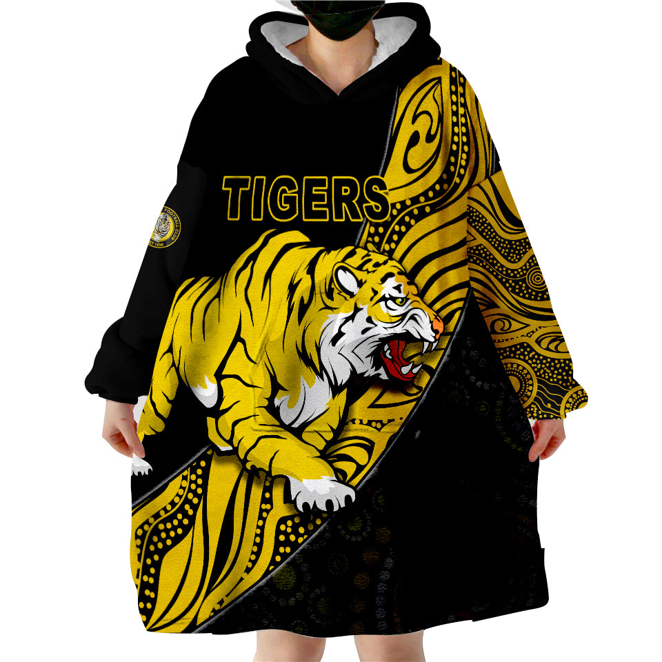 (Custom Personalised) Boulder City Football Club Goldfields Football Indigenous Tigers Wearable Blanket Hoodie - Vibe Hoodie Shop