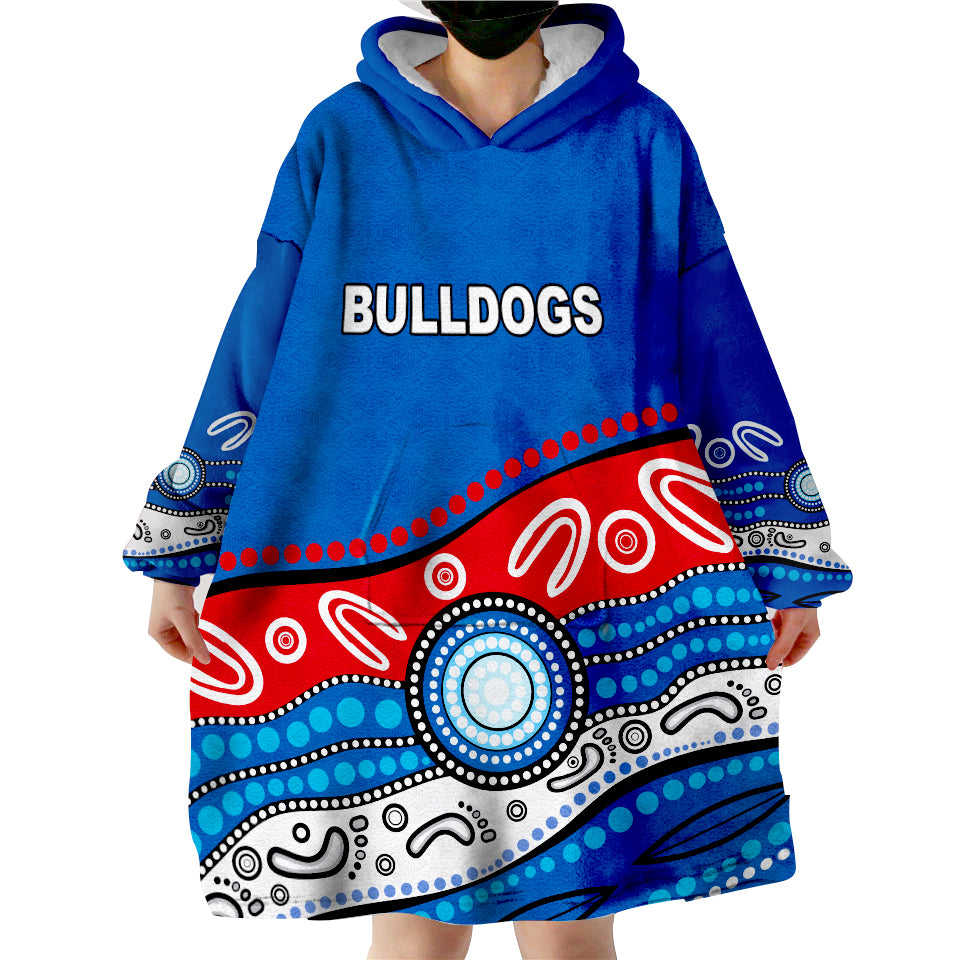 (Custom Text and Number) Bulldogs Indigenous Western Wearable Blanket Hoodie - Vibe Hoodie Shop