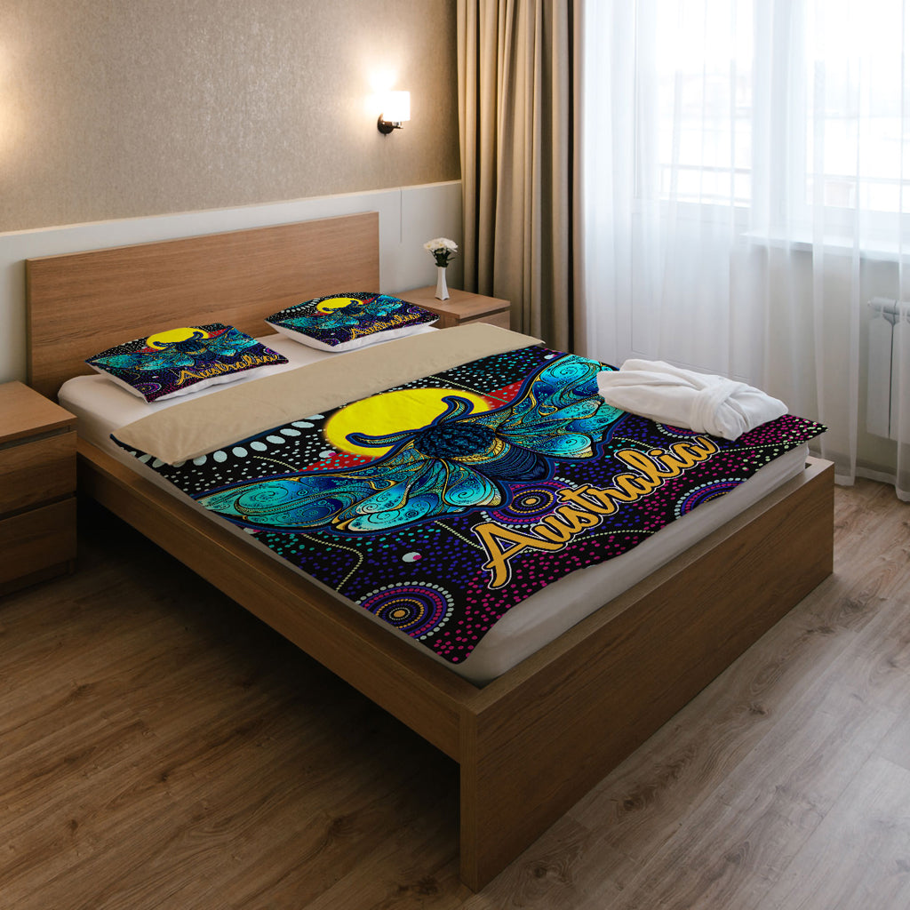 Australia Indigenous Bedding Set - Australian Dot Art Painting Mystical Dreaming Moth - Vibe Hoodie Shop