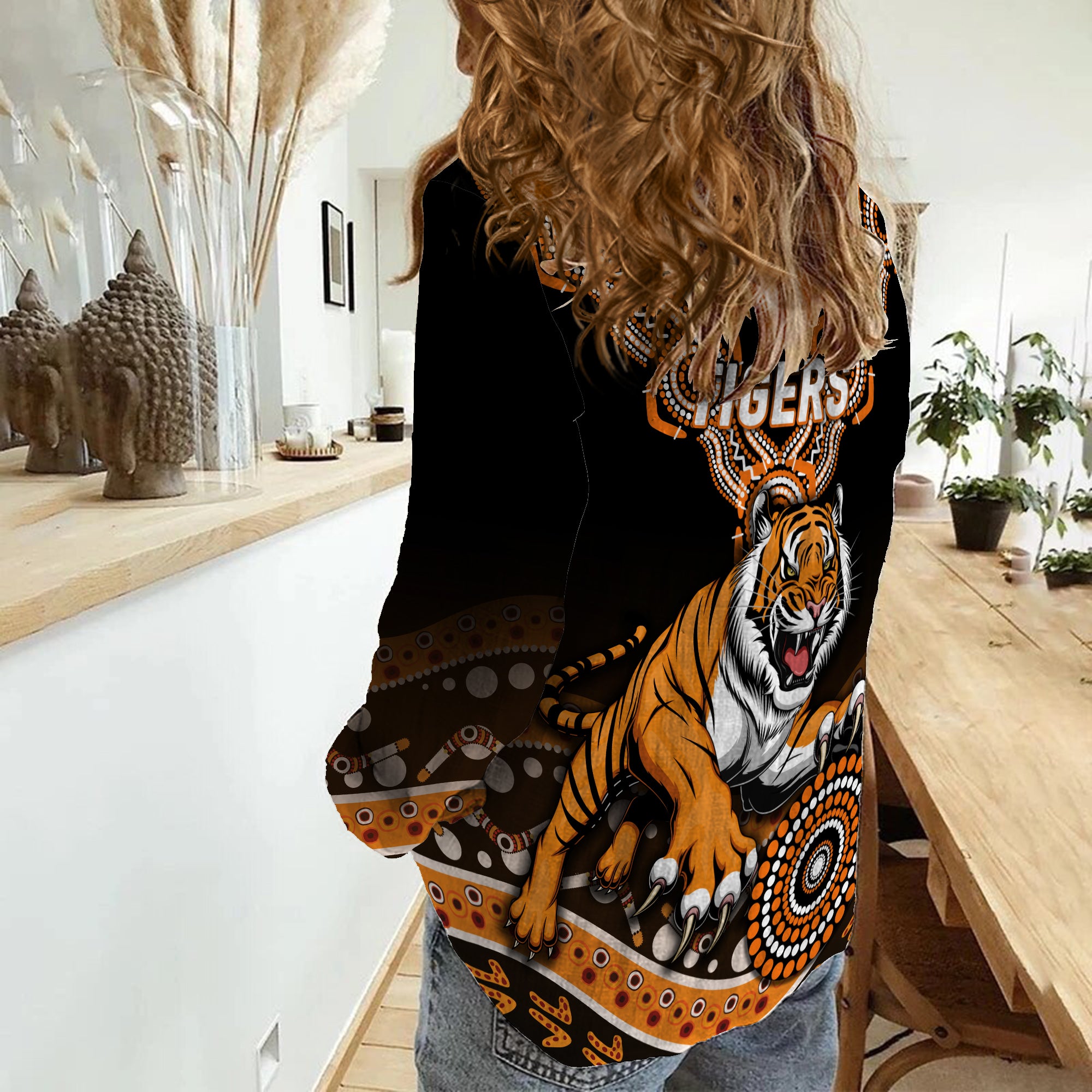 Tigers Rugby 2022 Aboriginal Art Women Casual Shirt - - Vibe Hoodie Shop