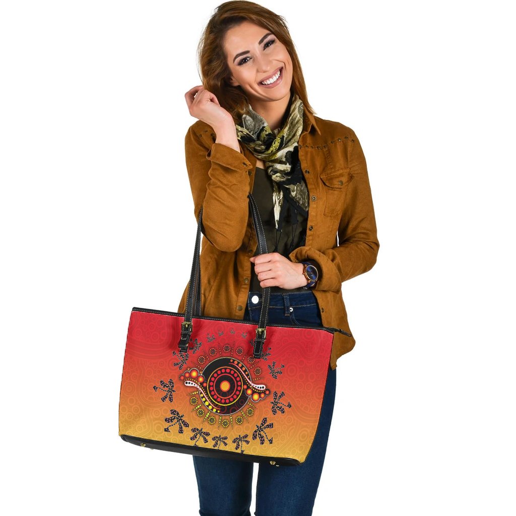aboriginal-leather-tote-bag-circle-pattern