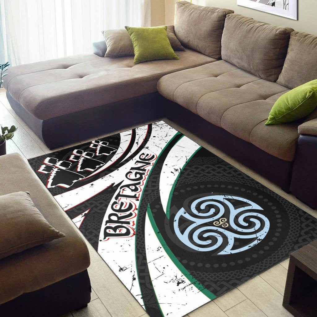 Brittany Grunge Style Area Rug - Bretagne Ermine with Celtic Triskele - Vibe Hoodie Shop