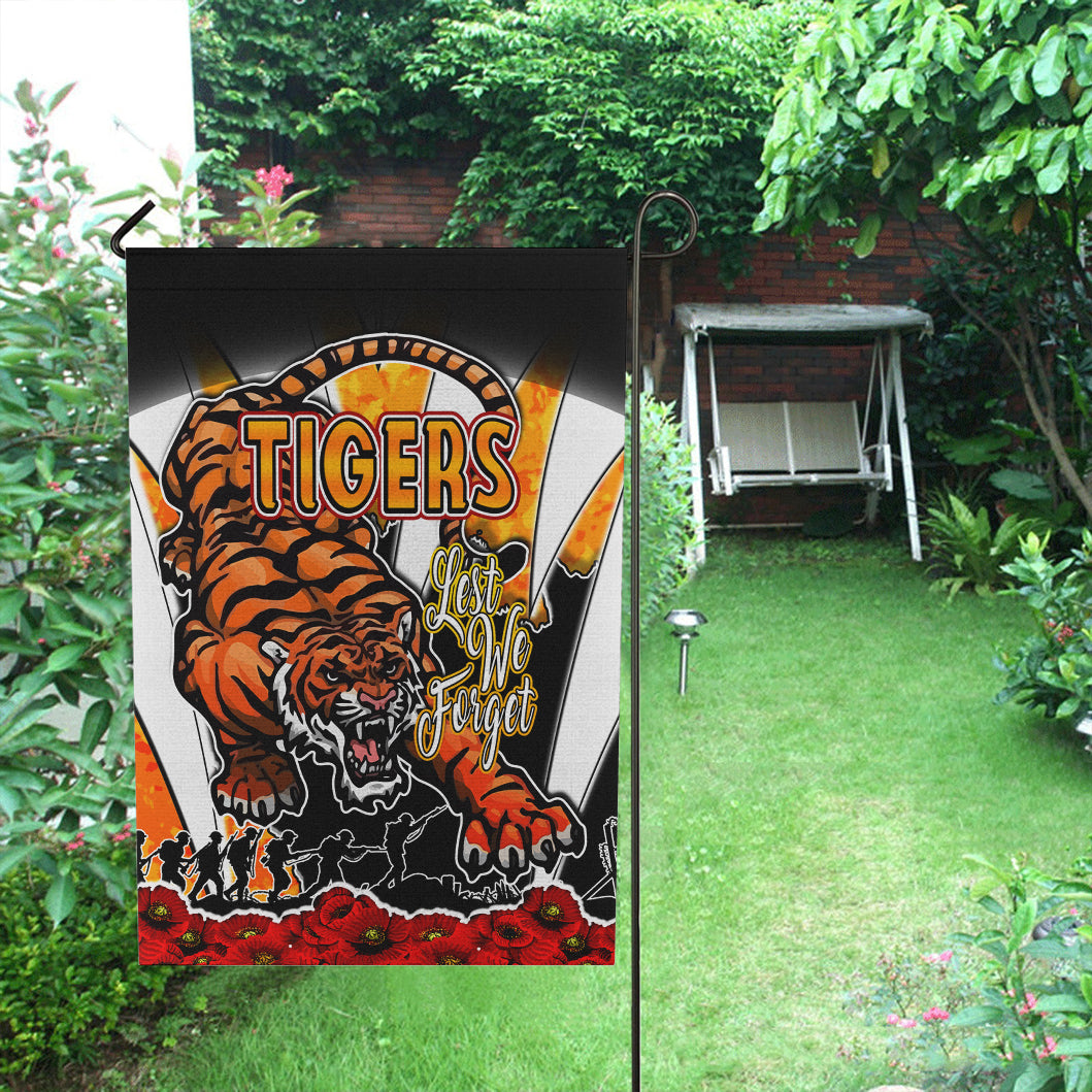 Tigers Rugby Flag - Tigers Lest We Forget And Poppies Flag - Vibe Hoodie Shop