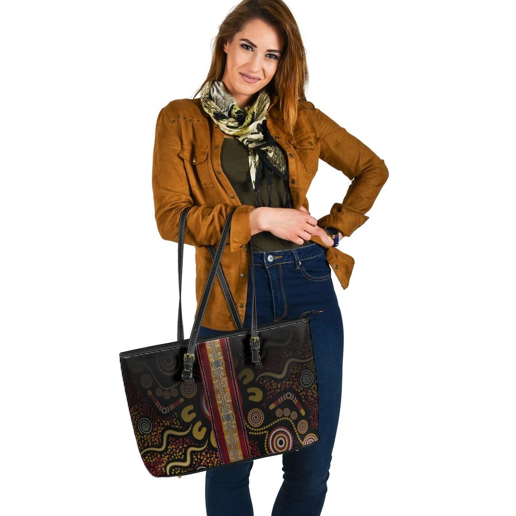 leathe-tote-bag-aboriginal-dot-panting-art-stripe-lines