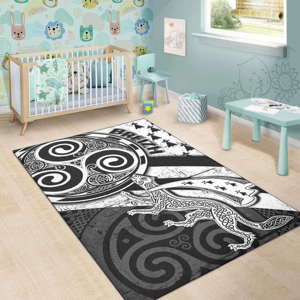 Celtic Bretagne Area Rug - Brittany Ermine With Celtic Triskelion V2 - Vibe Hoodie Shop