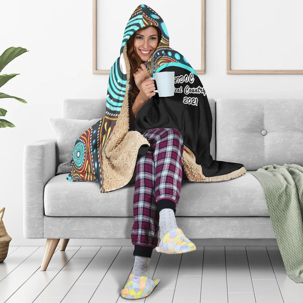 naidoc-2021-hooded-blanket-heal-country