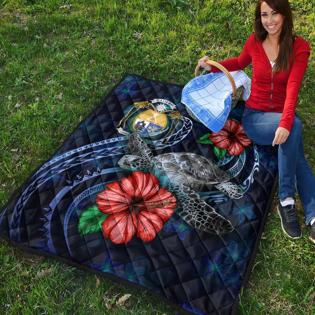 Nauru Polynesian Premium Quilt - Blue Turtle Hibiscus - Vibe Hoodie Shop