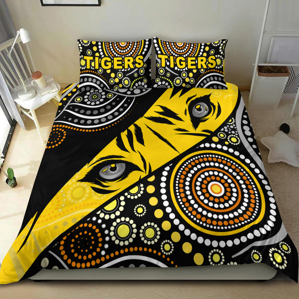 Richmond Indigenous Bedding Set Tigers Football - Vibe Hoodie Shop