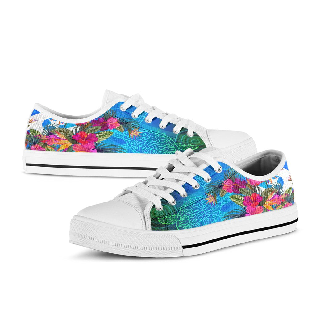 Low Top Shoes - Torres Strait Blue Sea With Hibiscus - Vibe Hoodie Shop