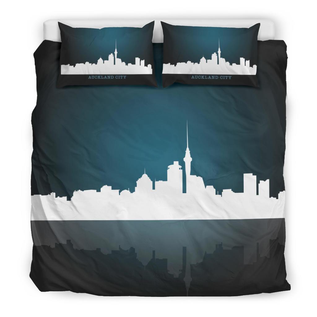 Auckland City Skyline New Zealand Black - Vibe Hoodie Shop