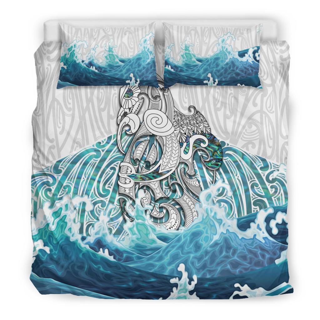 Maori Manaia The Blue Sea Bedding Set, White - Vibe Hoodie Shop