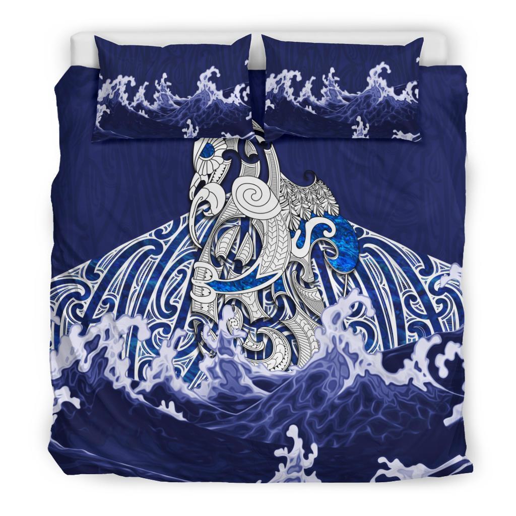 Maori Manaia The Blue Sea Bedding Set, Navy - Vibe Hoodie Shop