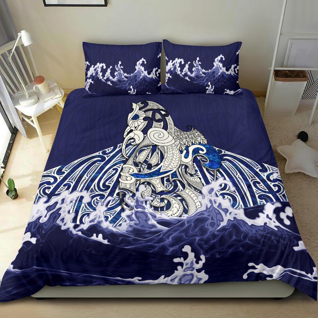 Maori Manaia The Blue Sea Bedding Set, Navy - Vibe Hoodie Shop