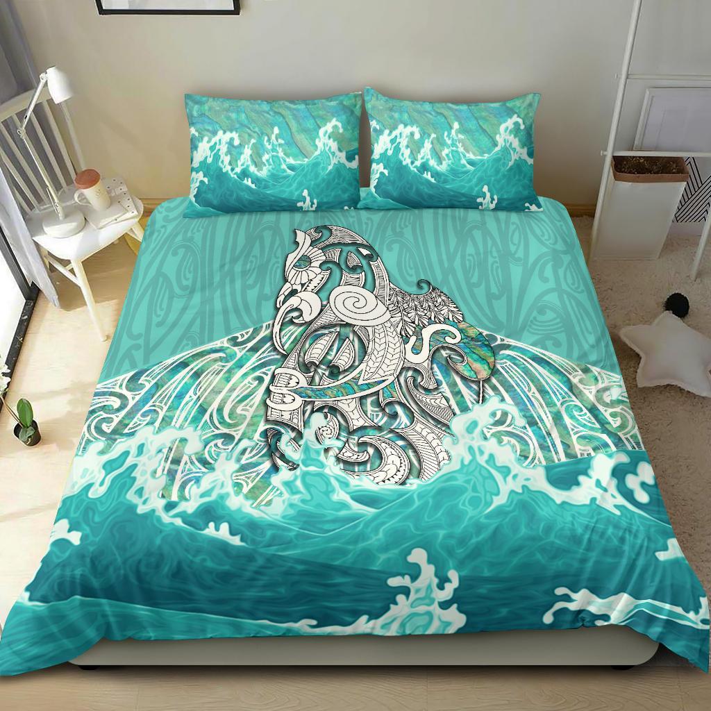 Maori Manaia The Blue Sea Bedding Set, Turquoise - Vibe Hoodie Shop