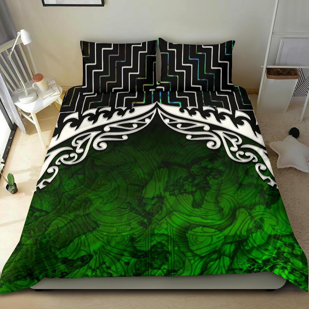 New Zealand Maori Silver Fern Poutama Bedding Set - Vibe Hoodie Shop