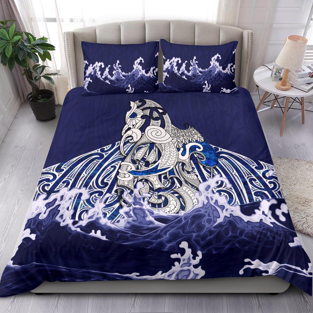 Maori Manaia The Blue Sea Bedding Set, Navy - Vibe Hoodie Shop