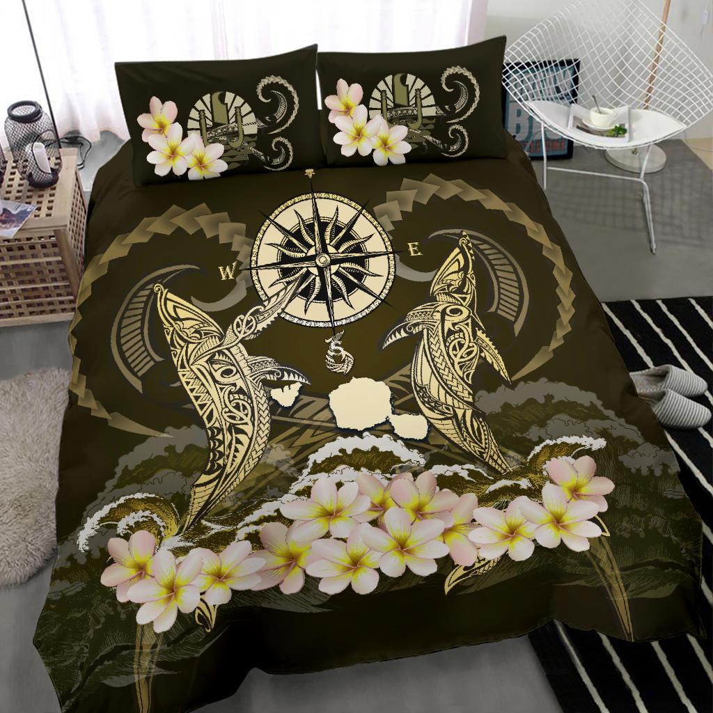 Tahiti Bedding Set - Shark Polynesia Compass Plumeria Gold - Vibe Hoodie Shop