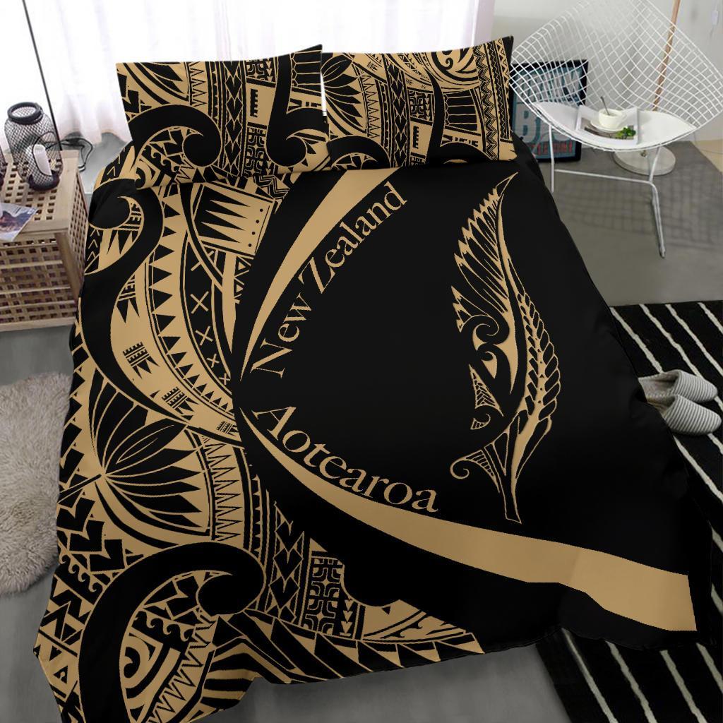 New Zealand Silver Fern Bedding Set Maori Tattoo Circle Style - Golden - Vibe Hoodie Shop