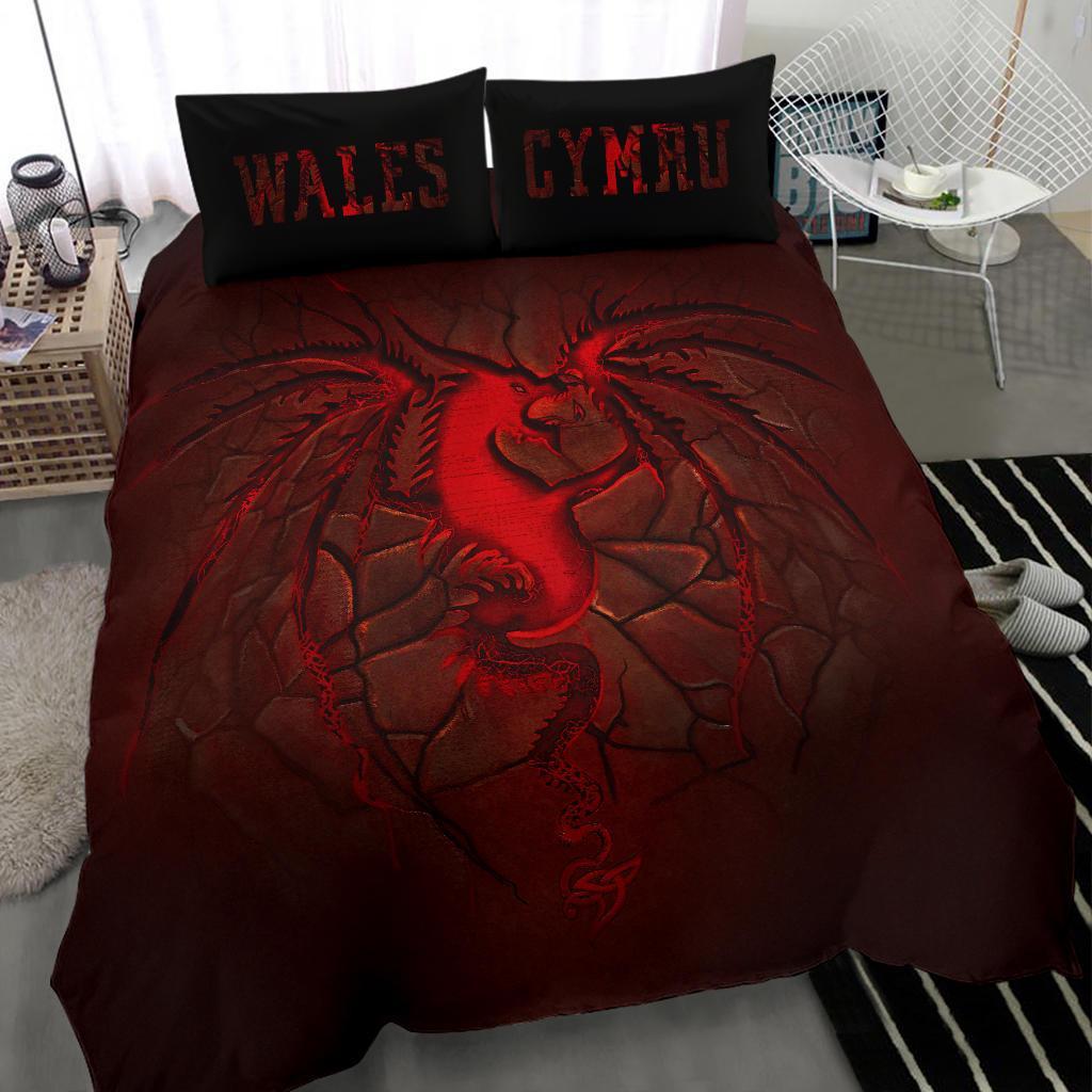 Wales Bedding Set, Welsh Dragon Lava - Vibe Hoodie Shop