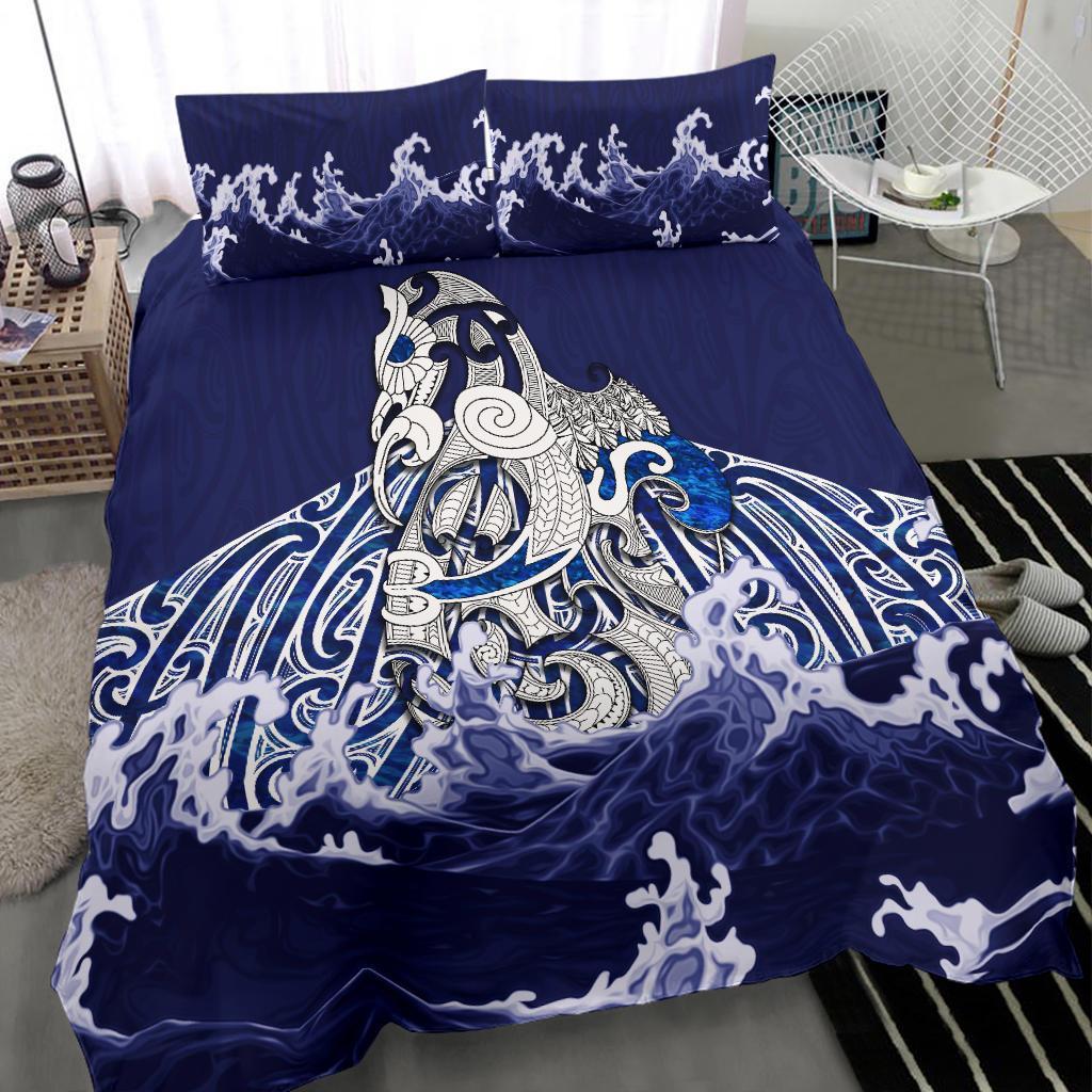 Maori Manaia The Blue Sea Bedding Set, Navy - Vibe Hoodie Shop