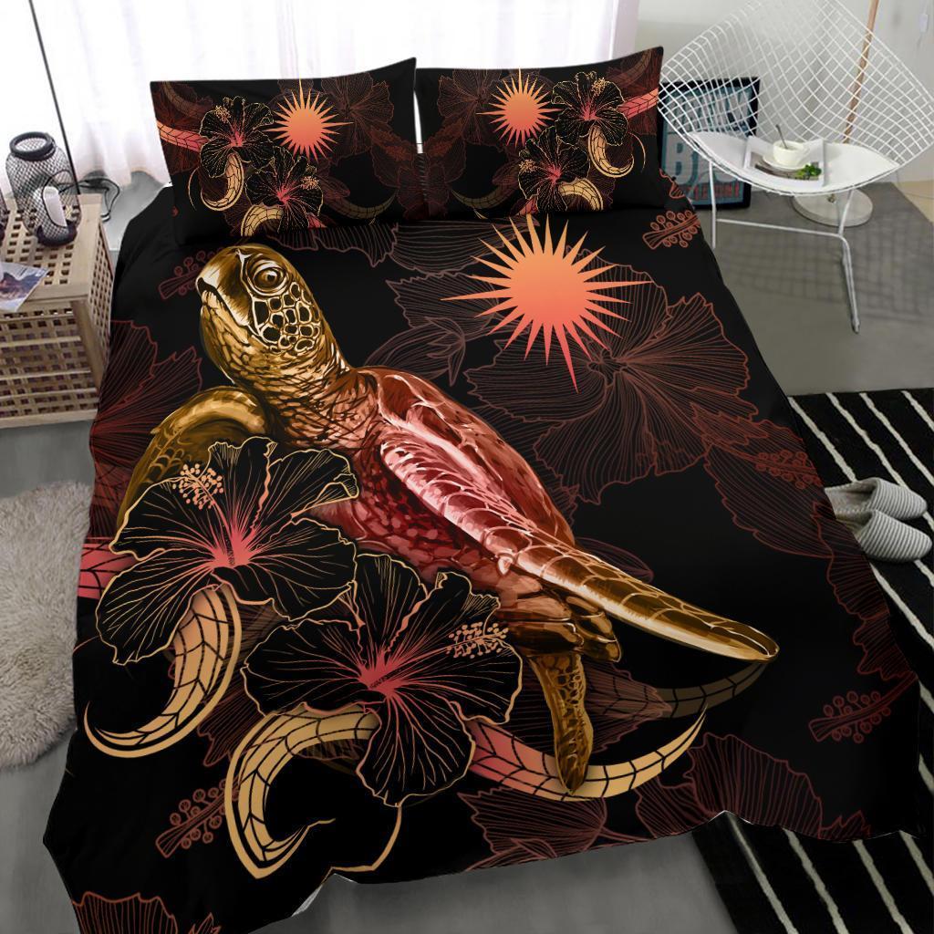 Nauru Polynesian Bedding Set - Turtle With Blooming Hibiscus Gold - Vibe Hoodie Shop