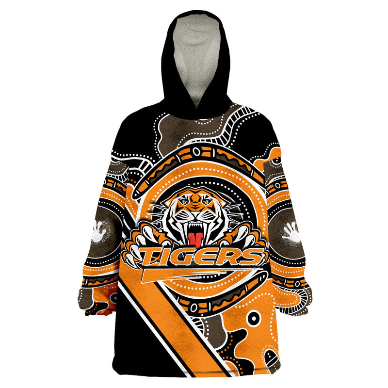 Tigers Rugby Wearable Blanket Hoodie Indigenous - Vibe Hoodie Shop