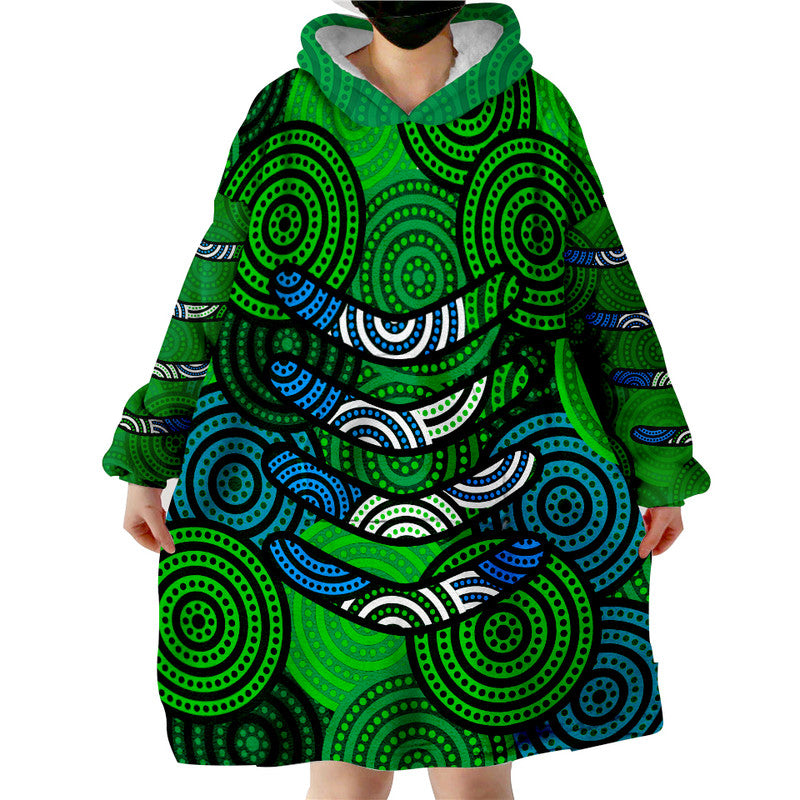 Boomerang Aboriginal Dot Patterns Wearable Blanket Hoodie Green Style - Vibe Hoodie Shop