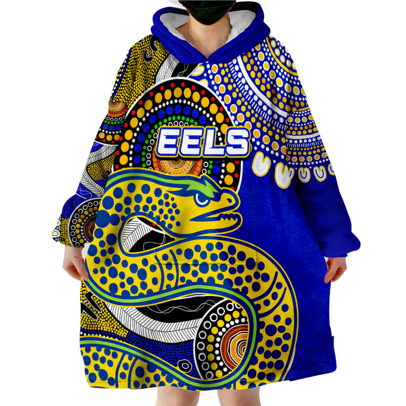 Eels NRL Aboriginal Wearable Blanket Hoodie - Vibe Hoodie Shop