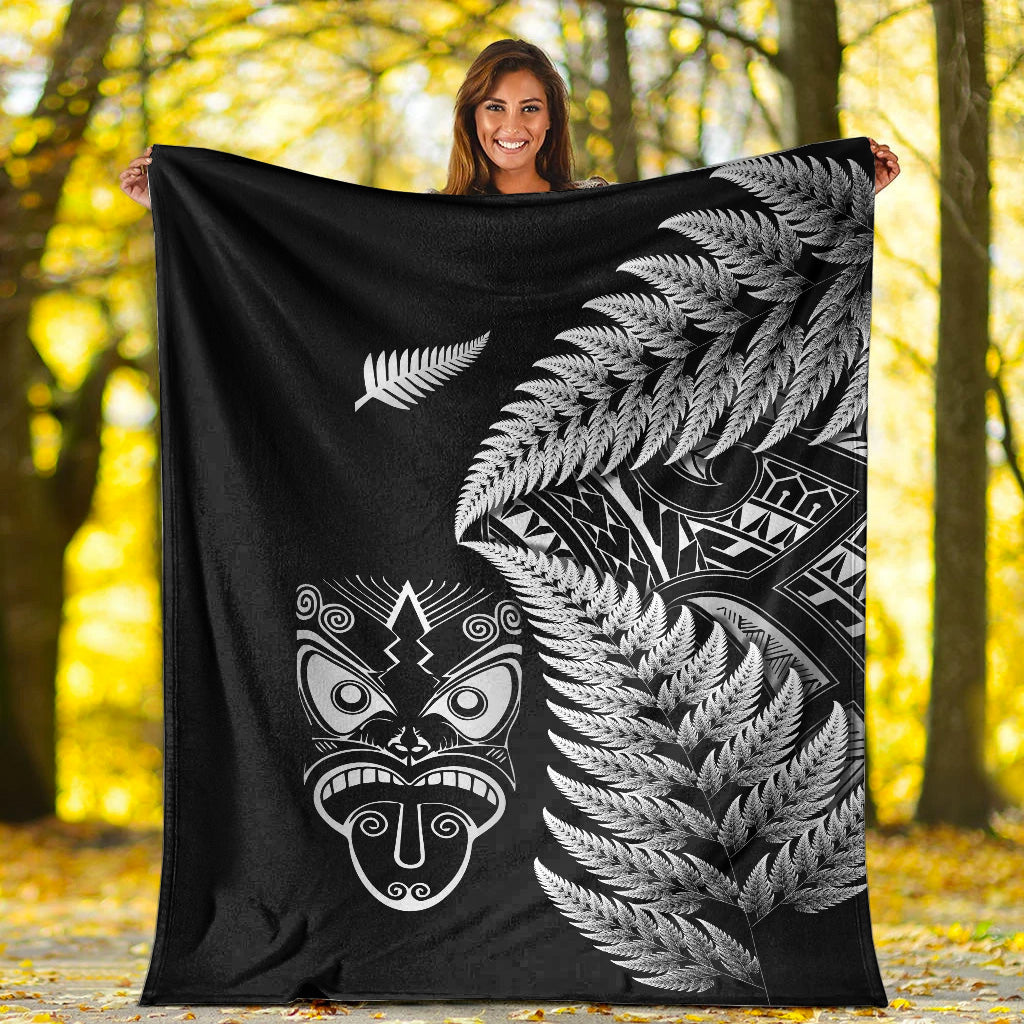 New Zealand Haka Rugby Maori Premium Blanket Silver Fern Vibes - Black - Vibe Hoodie Shop