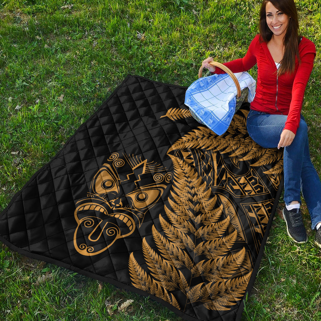 New Zealand Haka Rugby Maori Premium Quilt Silver Fern Vibes - Gold - Vibe Hoodie Shop