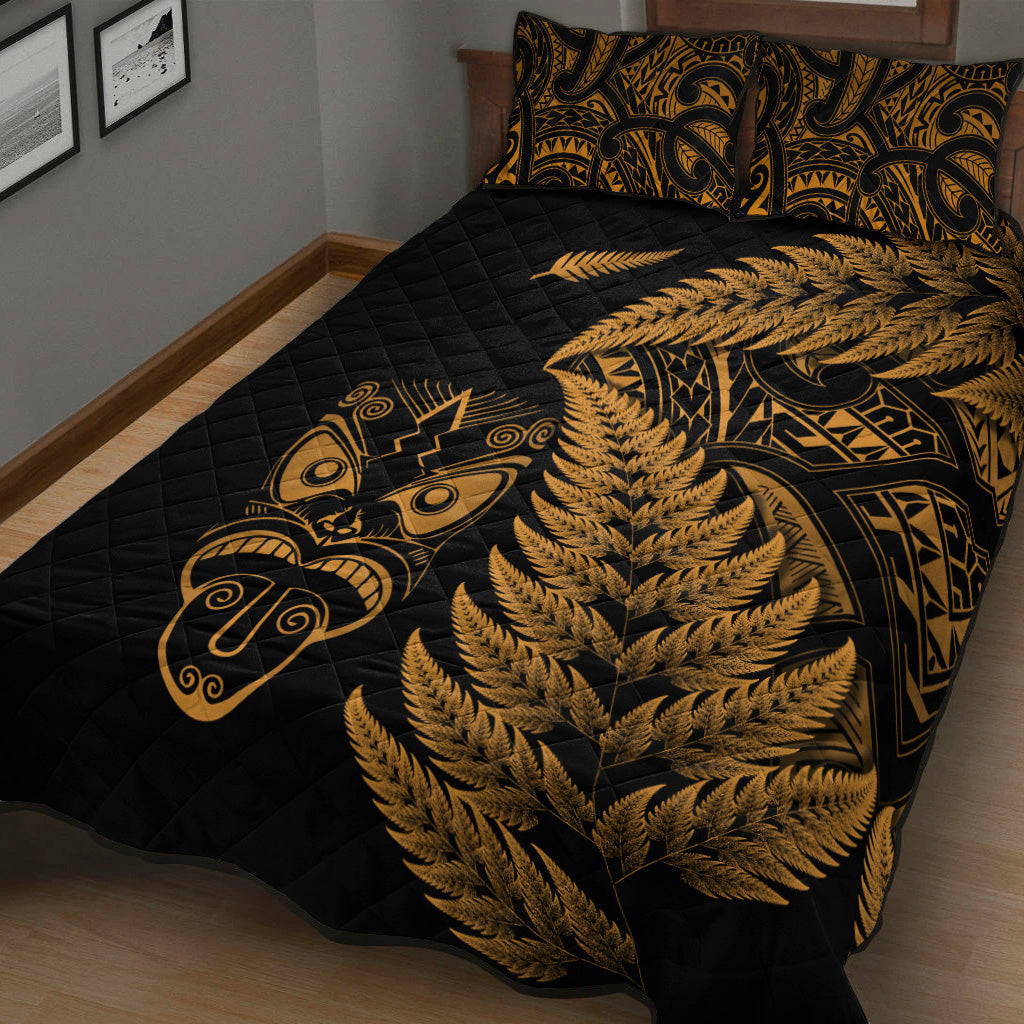 New Zealand Haka Rugby Maori Quilt Bed Set Silver Fern Vibes - Gold - Vibe Hoodie Shop