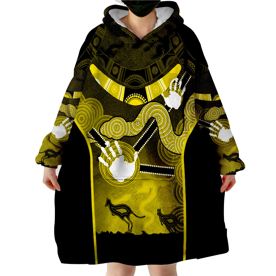 Aboriginal Australian Boomerang and Snake Indigenous Art Ver.04 Wearable Blanket Hoodie - Vibe Hoodie Shop