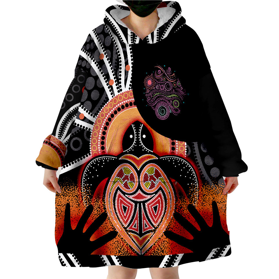 Aboriginal In My Heart Hand With Turtle Wearable Blanket Hoodie - Vibe Hoodie Shop