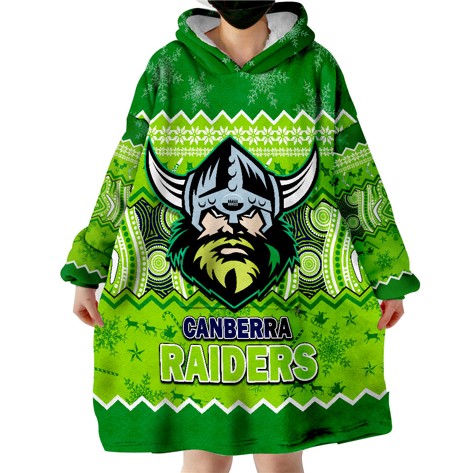 Canberra The Green Machine Raiders Aboriginal Christmas Vibe Wearable Blanket Hoodie - Vibe Hoodie Shop