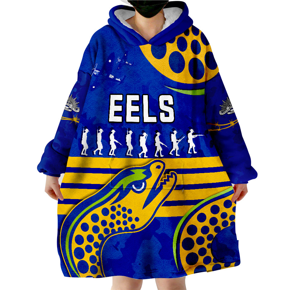 Eels ANZAC 2022 Lest We Forget Wearable Blanket Hoodie - Vibe Hoodie Shop