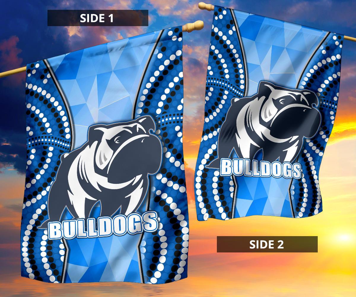 Bulldogs Flag Indigenous Snappy - Vibe Hoodie Shop