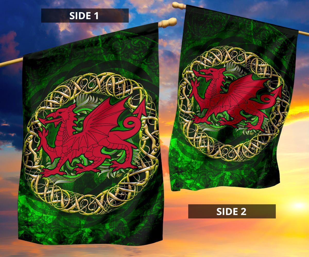 Wales Celtic Flag - Cymru Celtic Tree - Vibe Hoodie Shop