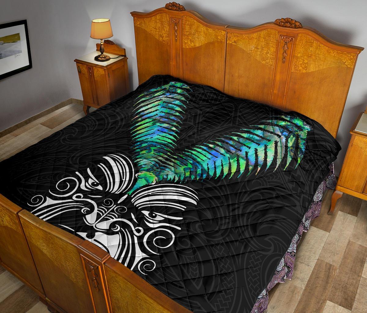 New Zealand Maori Moko Premium Quilt Paua Shell - Vibe Hoodie Shop