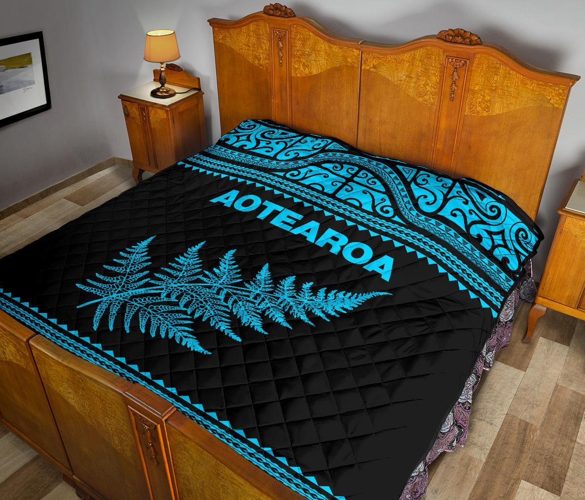 Aotearoa New Zealand Maori Premium Quilt Silver Fern - Blue - Vibe Hoodie Shop