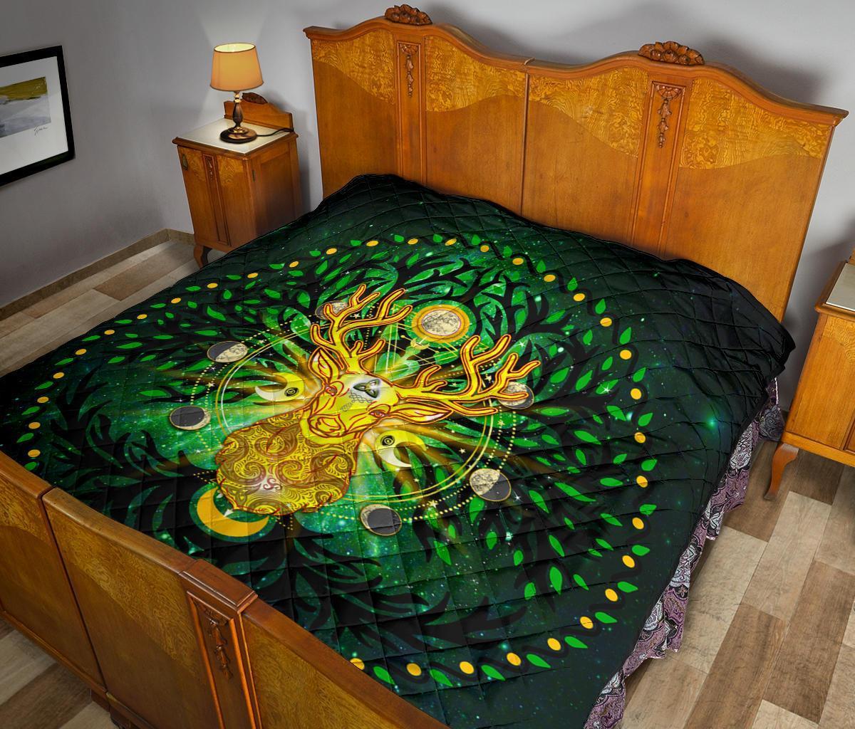 Celtic Pagan Deer Premium Quilt - Moon Phases Deer with Tree of Life - Vibe Hoodie Shop