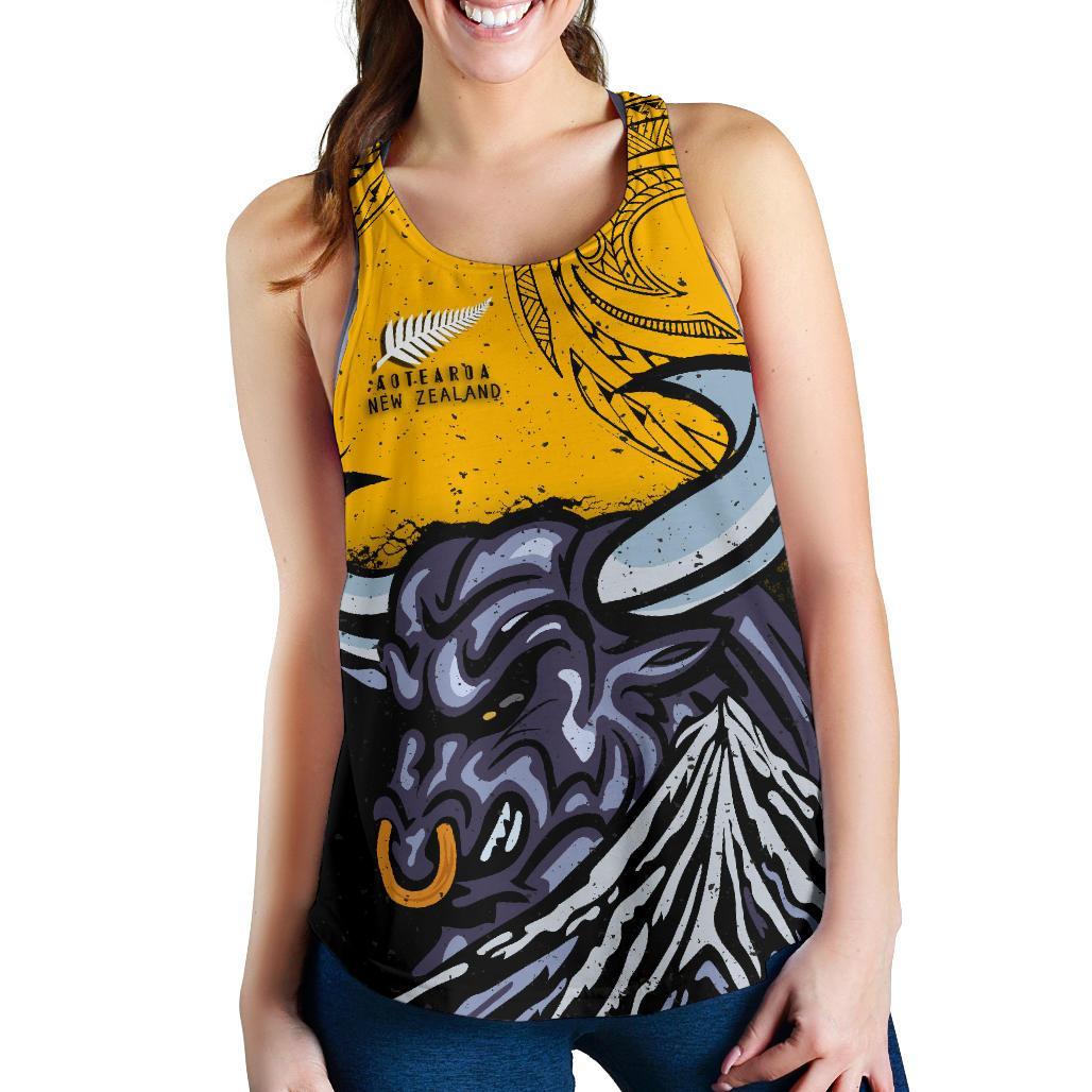 New Zealand Maori Women Racerback Tank Taranaki Bull - Vibe Hoodie Shop