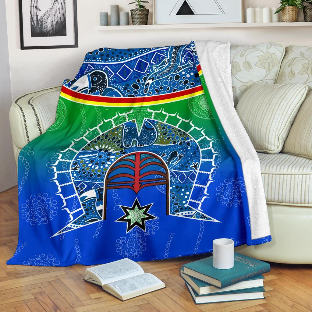 Premium Blanket - Torres Strait Symbol With Aboriginal Patterns - Vibe Hoodie Shop