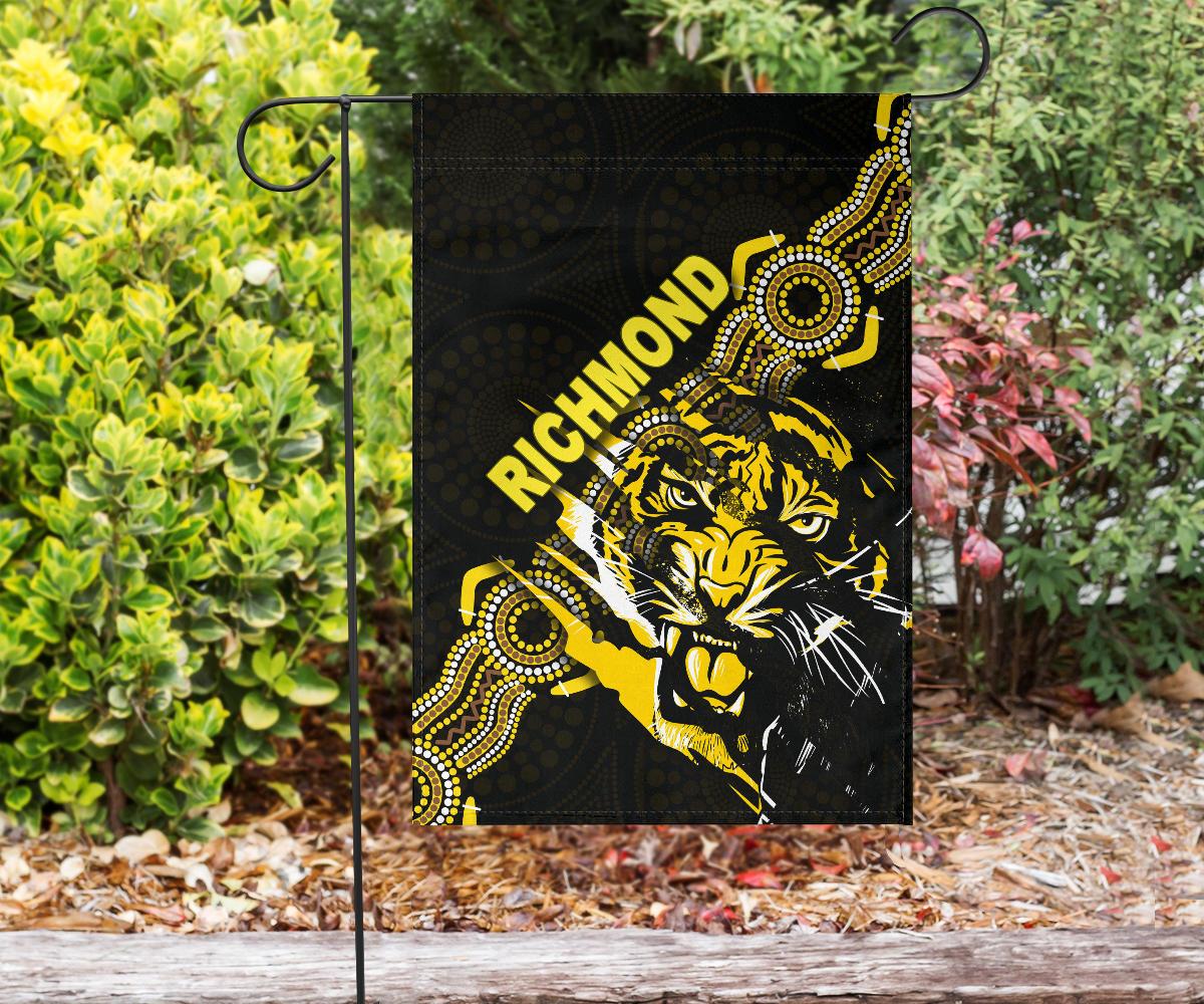 Richmond Flag Power Tigers Indigenous - Vibe Hoodie Shop