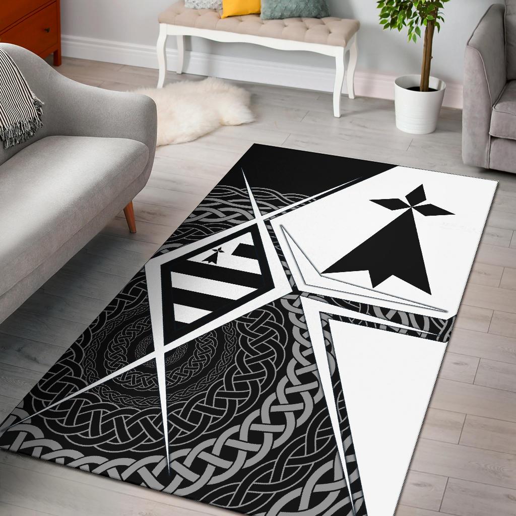 Brittany Celtic Area Rug - Brittany Legend - Vibe Hoodie Shop