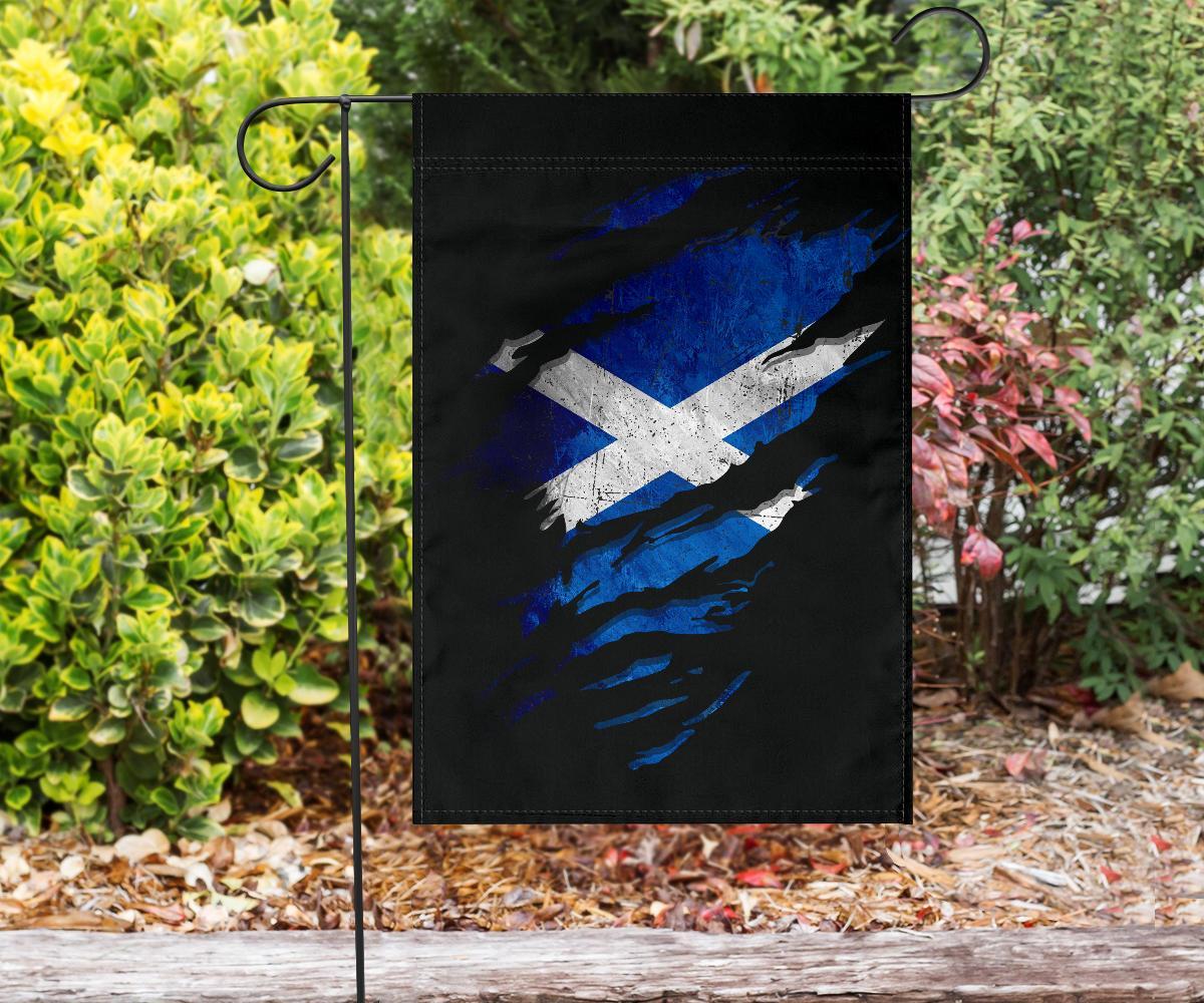 Scotland in Me Flag - Special Grunge Style - Vibe Hoodie Shop