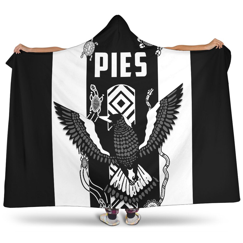 pies-indigenous-hooded-blanket-collingwood