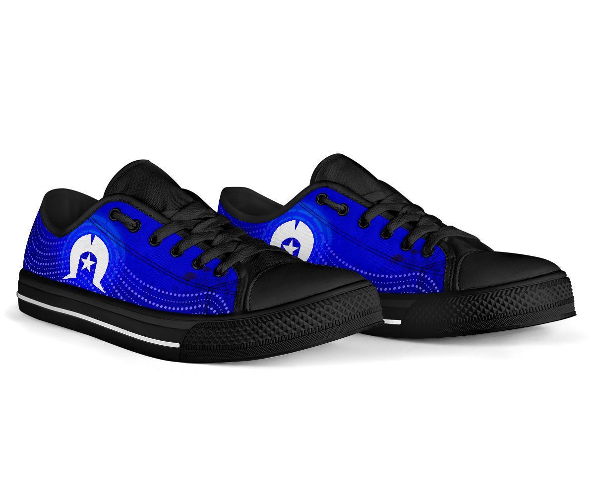 Torres Strait Islanders Low Top Shoes - Torres Symbol With Aboriginal Turtle - Vibe Hoodie Shop