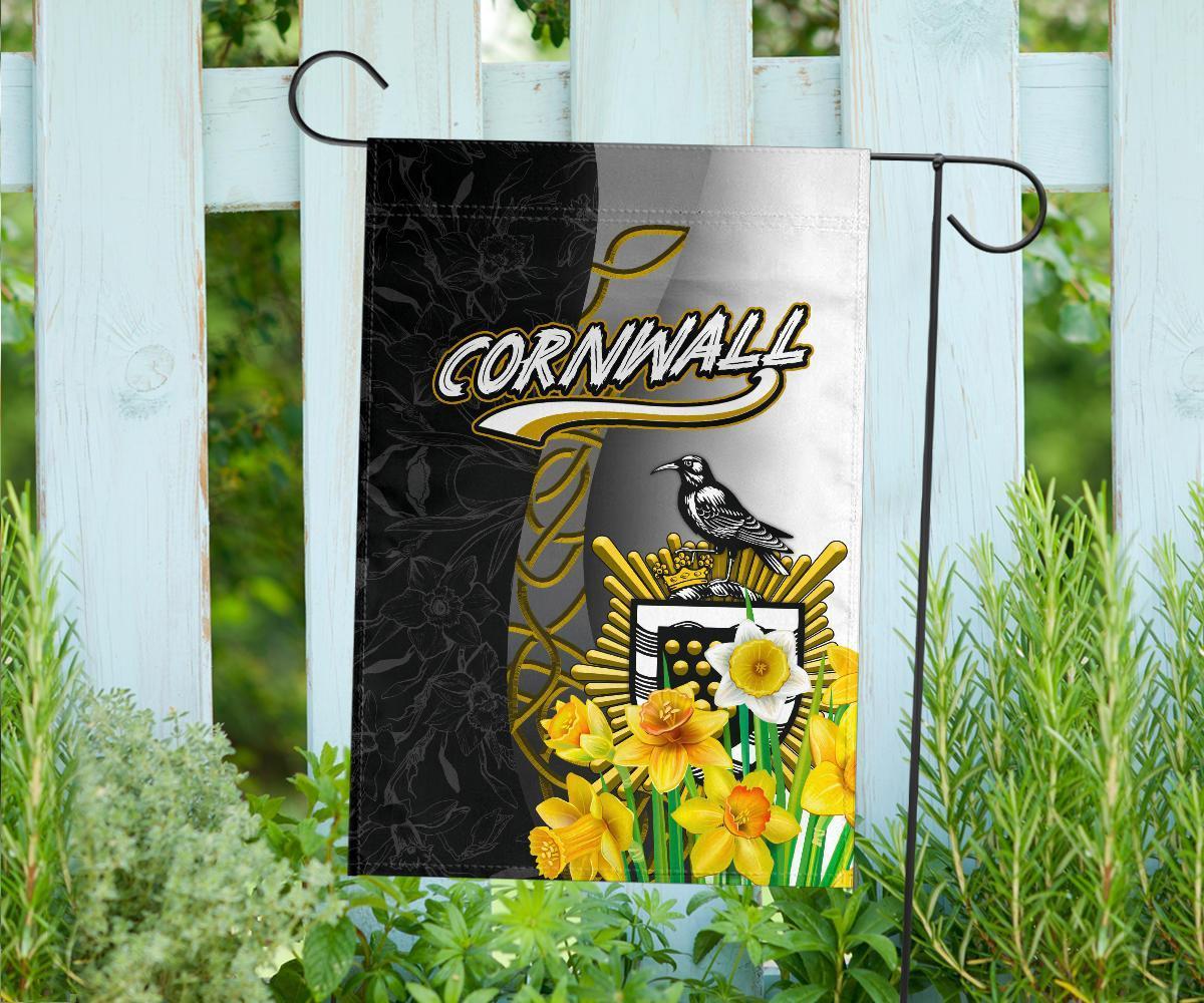 Cornwall Celtic Flag - Daffodil With Seal - Vibe Hoodie Shop