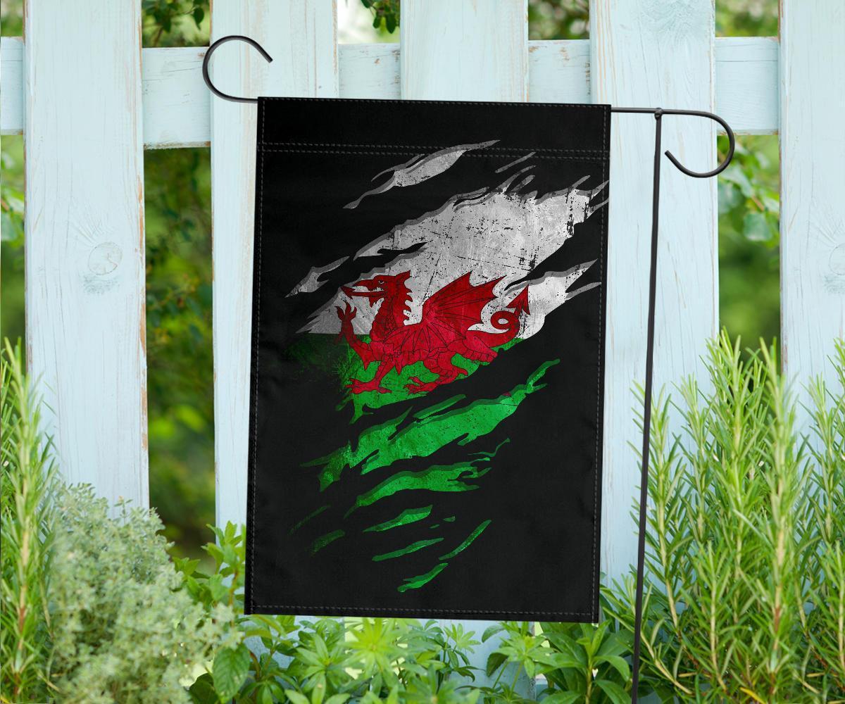 Wales in Me Flag - Special Grunge Style - Vibe Hoodie Shop