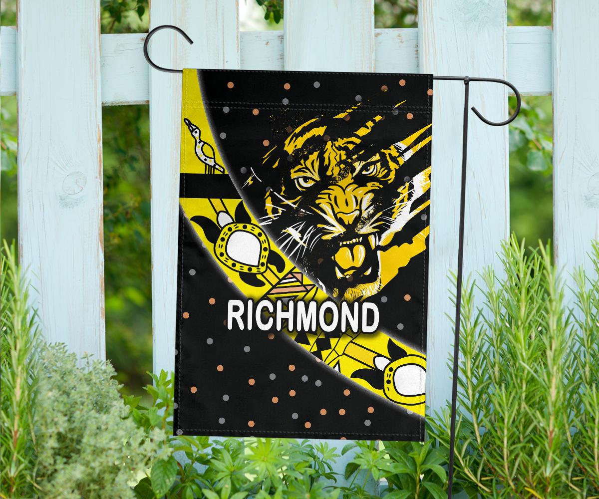 Richmond Flag Tigers Dotted - Vibe Hoodie Shop